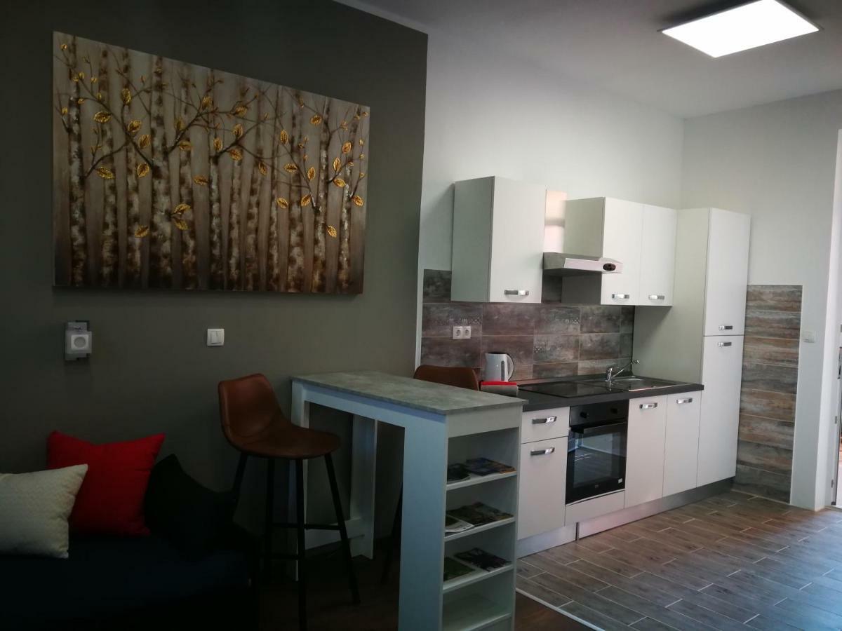 Griva Studio Apartman Задар Экстерьер фото